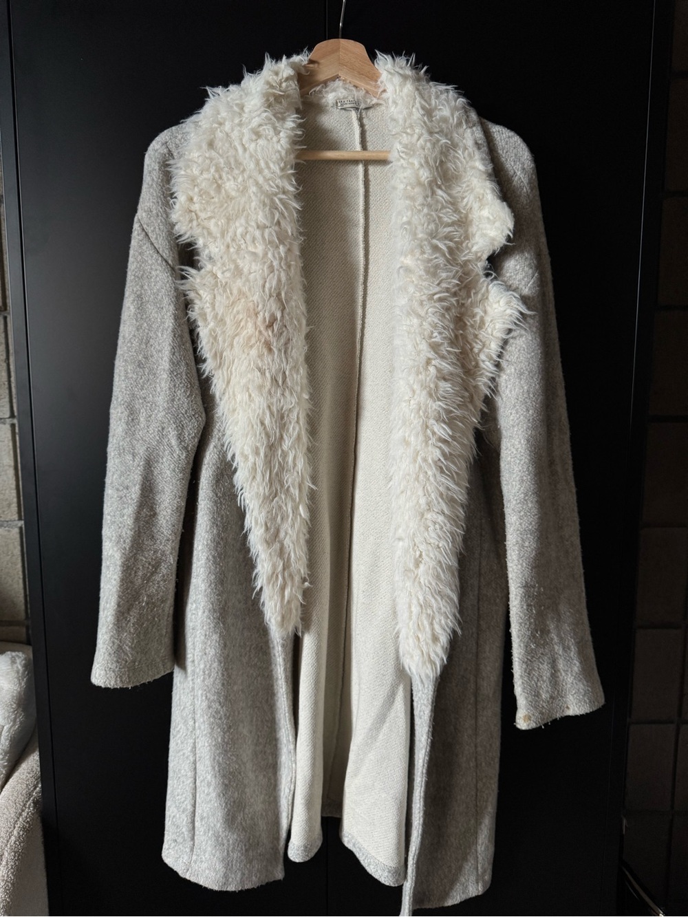 Zara Trafaluc White Heather Fur Collar Coat - Women Small